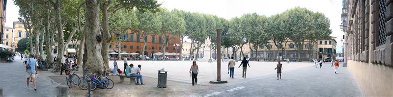 Veduta di piazza Napoleone